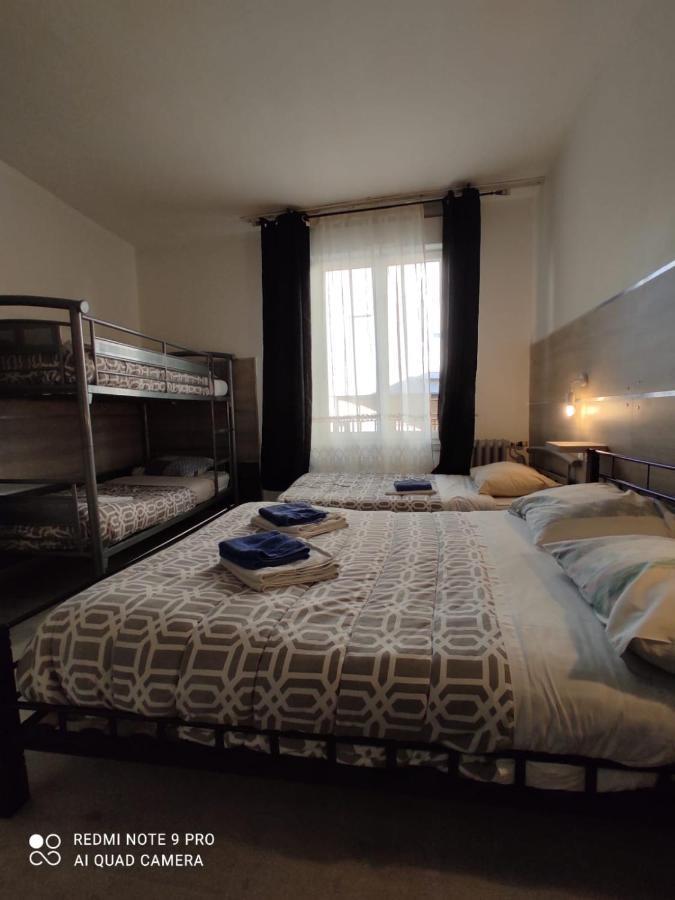 Hotel Le Bon Moine Реймс Екстер'єр фото